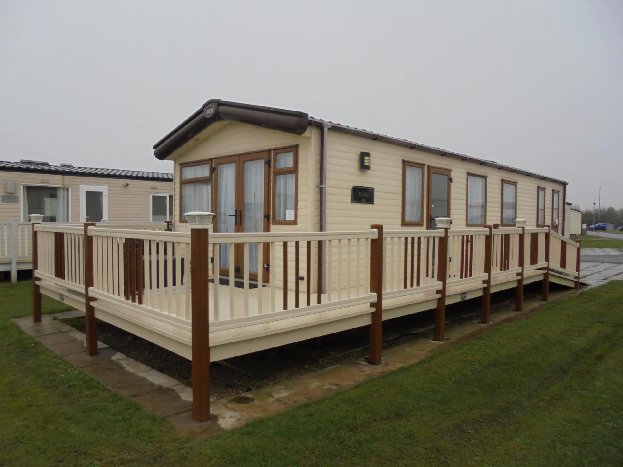 The Grange Ingoldmells: Elan 6 Berth, Central Heated, Wrap Around Decking Exterior photo