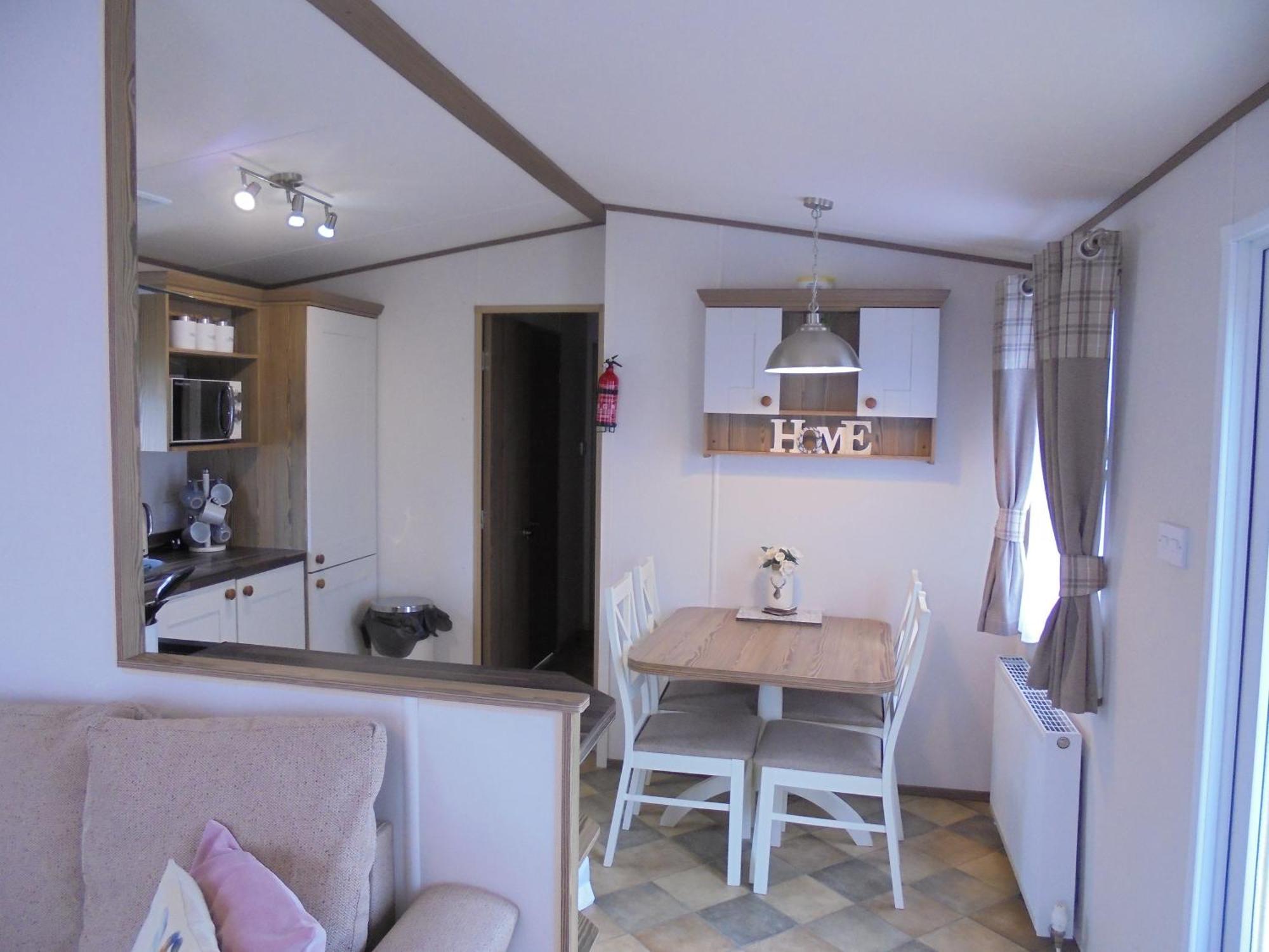The Grange Ingoldmells: Elan 6 Berth, Central Heated, Wrap Around Decking Exterior photo